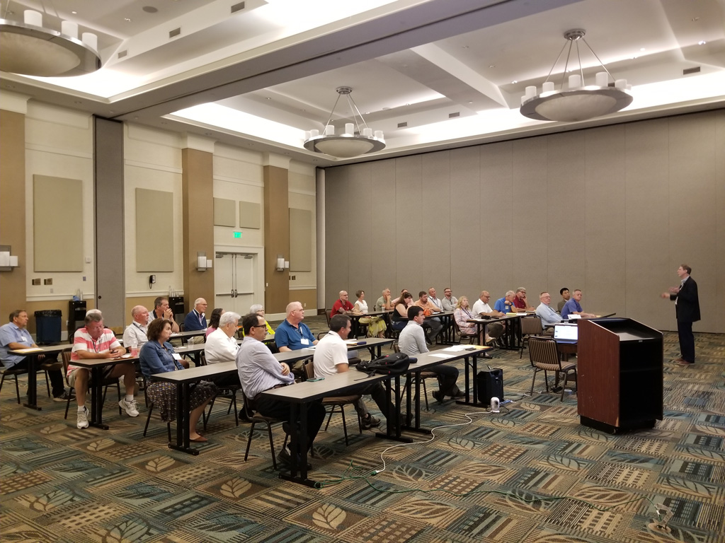 Jeff Neuville with the STRC Audience